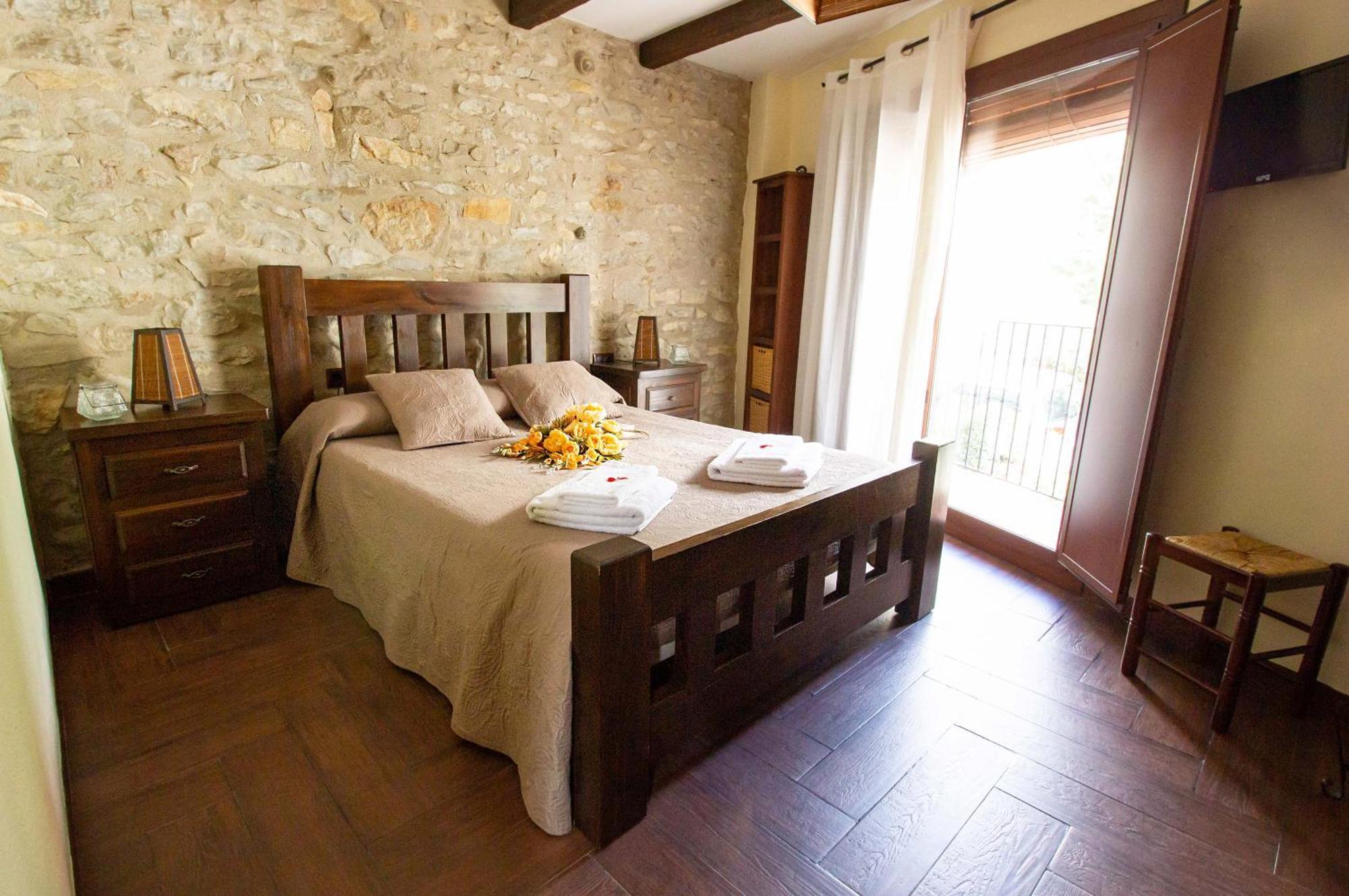 Casa Rural El Planet De Maella Casa Rural En Castellon Casa Rural Con Jacuzzi Casa Rural En Xert Casa Rural Cerca De Morella Chert المظهر الخارجي الصورة