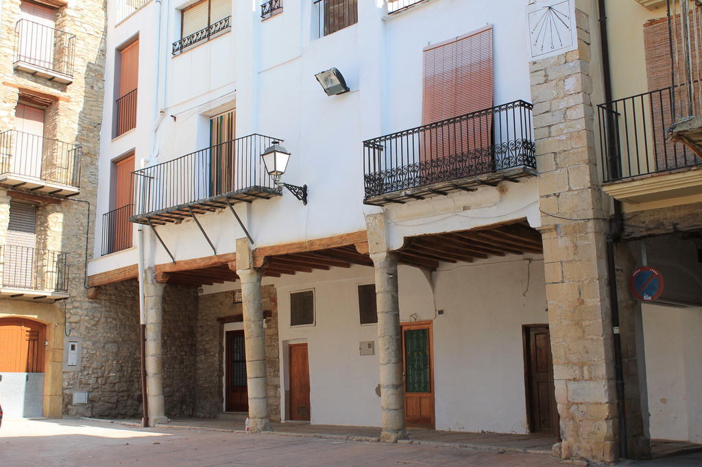 Casa Rural El Planet De Maella Casa Rural En Castellon Casa Rural Con Jacuzzi Casa Rural En Xert Casa Rural Cerca De Morella Chert الغرفة الصورة